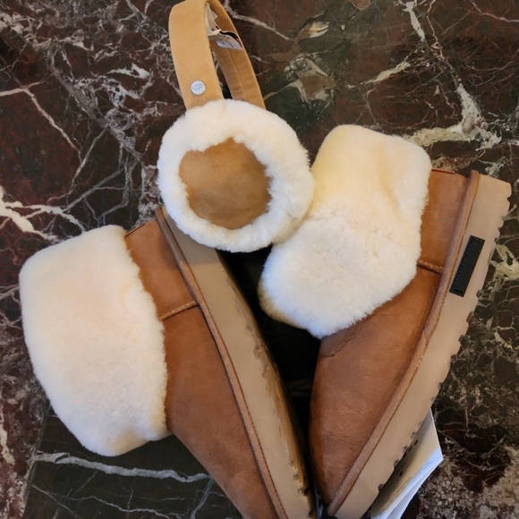 UGG Australia Mini Fluff Ankle Boots & Earmuffs - Picture 10 of 12